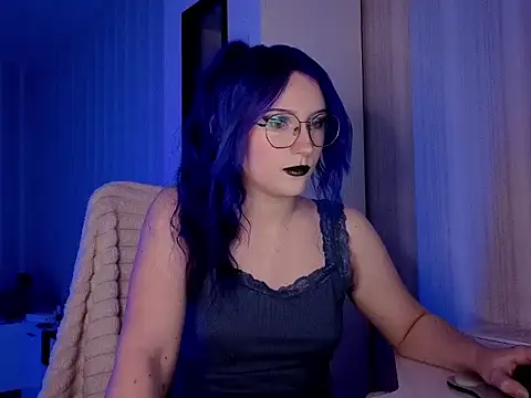 violet-siren-x online show from 03/19/26, 10:52