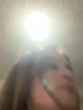 Snapshot of BuzzBunni69 chatting on 11/22/25, 12:37 BuzzBunni69 online show from 11/22/25, 12:37