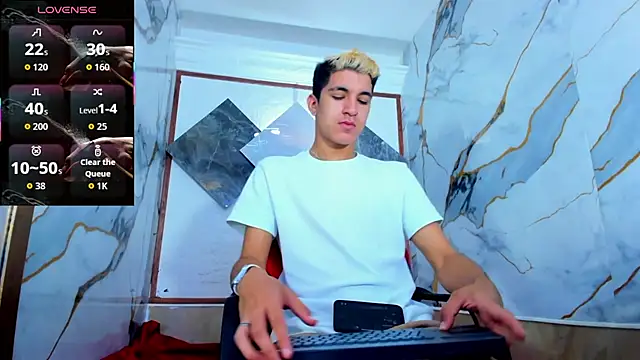 Stiben boy online show from 10/11/25, 07:12