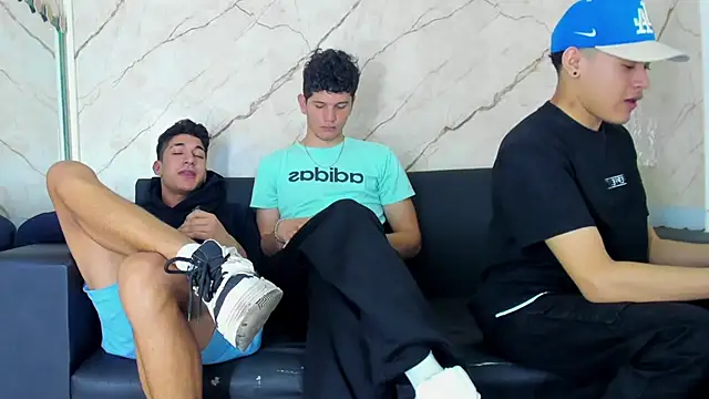 Stiben boy online show from 11/30/25, 04:05