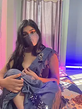 Snapshot of Lisa_afreen chatting on 12/14/25, 04:07 Lisa afreen online show from 12/14/25, 04:07