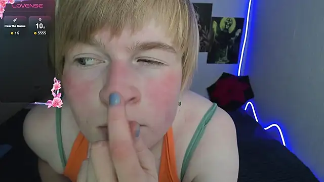 Cattie w  online show from 12/16/25, 01:10