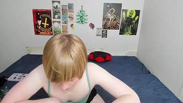 Cattie w  online show from 05/08/26, 01:11