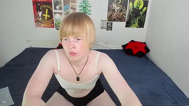 Cattie w  online show from 06/19/26, 01:10