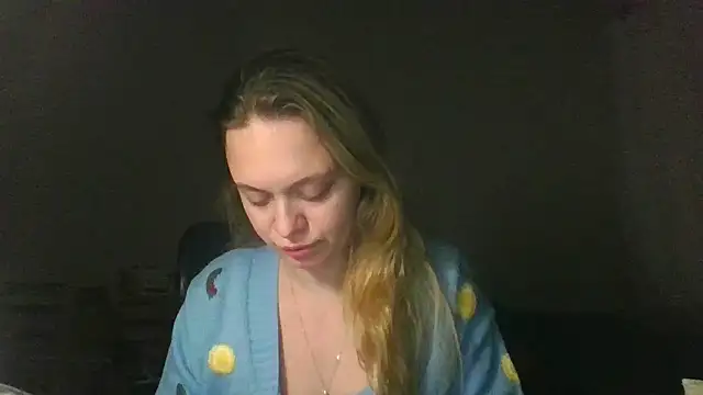 Cynoraye online show from 02/15/26, 11:23