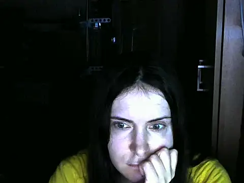 Snapshot of Jarivane chatting on 03/03/26, 07:31 Jarivane online show from 03/03/26, 07:31