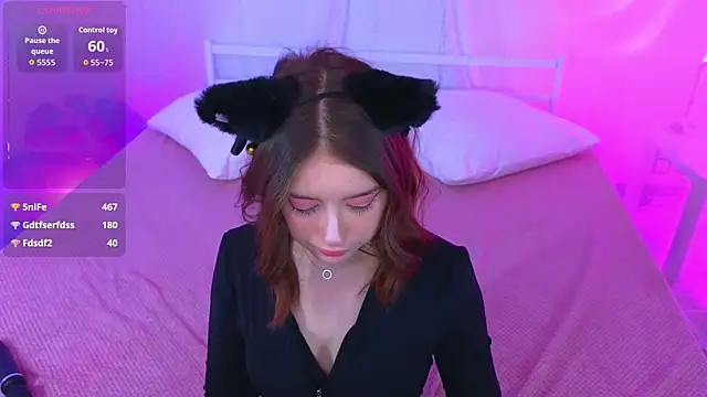  Amelia Shine  online show from 11/22/25, 11:31