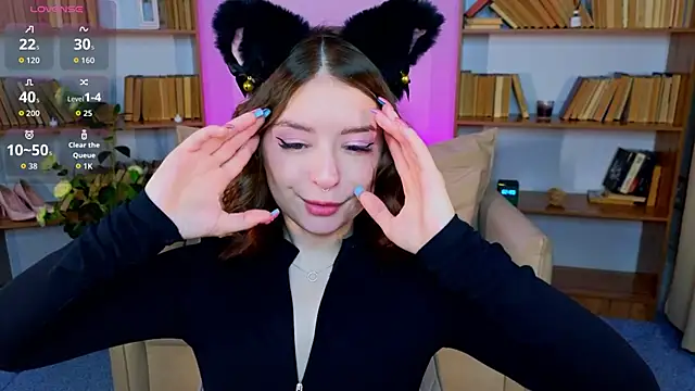  Amelia Shine  online show from 11/30/25, 02:48