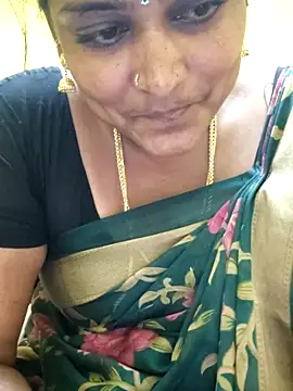 navyasree143 online show from 10/23/25, 05:51