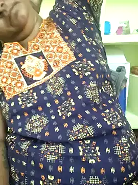 navyasree143 online show from 02/22/26, 03:51