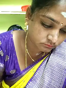 navyasree143 online show from 03/03/26, 12:17