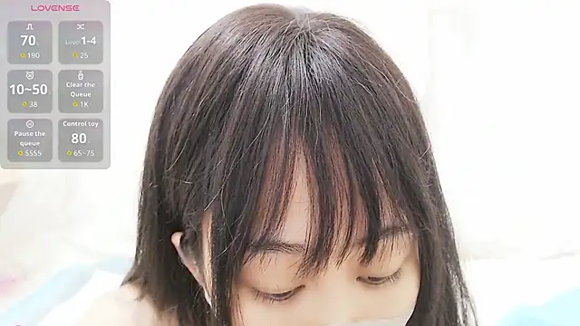 Snapshot of Moj005jp_xo98 chatting on 06/27/26, 06:24 Moj005jp xo98 online show from 06/27/26, 06:24