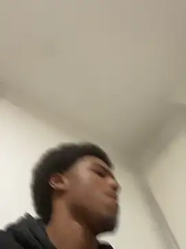 Snapshot of arcy973 chatting on 10/19/25, 11:22 arcy973 online show from 10/19/25, 11:22