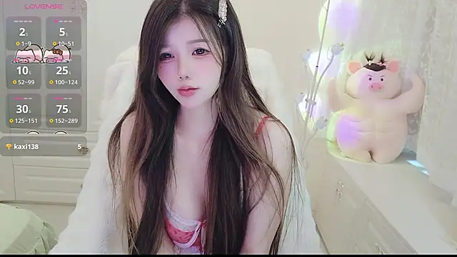 Snapshot of Coco-Di chatting on 07/05/26, 03:23 Coco-Di online show from 07/05/26, 03:23