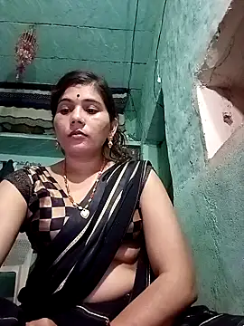 Snapshot of Sapna__wq1 chatting on 10/15/25, 10:10 Sapna wq1 online show from 10/15/25, 10:10