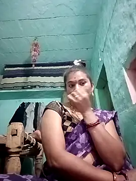 Snapshot of Sapna__wq1 chatting on 10/23/25, 07:34 Sapna wq1 online show from 10/23/25, 07:34