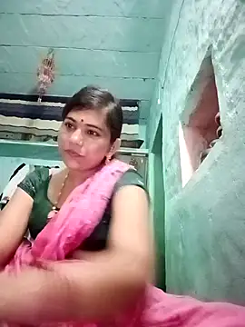 Snapshot of Sapna__wq1 chatting on 10/24/25, 06:04 Sapna wq1 online show from 10/24/25, 06:04