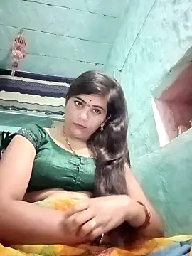 Snapshot of Sapna__wq1 chatting on 10/27/25, 06:01 Sapna wq1 online show from 10/27/25, 06:01