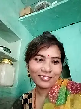 Snapshot of Sapna__wq1 chatting on 11/08/25, 03:18 Sapna wq1 online show from 11/08/25, 03:18