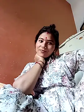 Snapshot of Sapna__wq1 chatting on 11/15/25, 03:48 Sapna wq1 online show from 11/15/25, 03:48