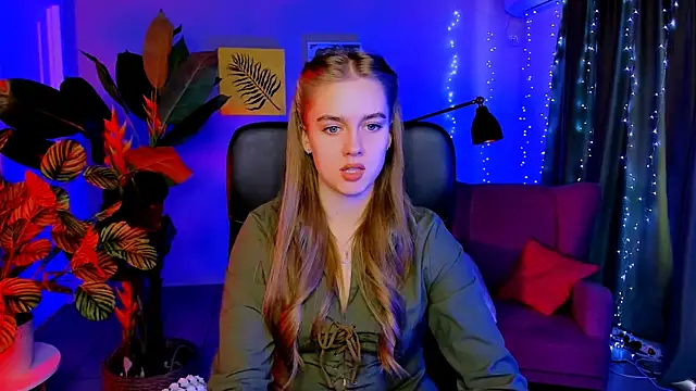 JuneWoods online show from 03/17/26, 07:12