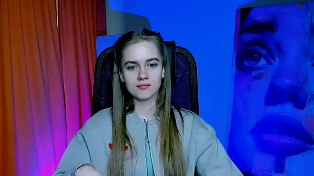 JuneWoods online show from 03/18/26, 07:22