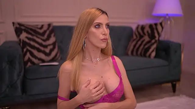 EllaBlake online show from 03/04/26, 05:24