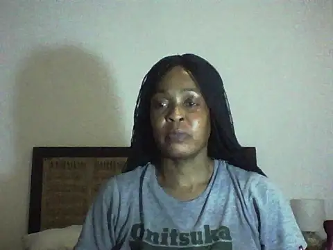 Snapshot of Blacksashaxx chatting on 09/25/25, 08:56 Blacksashaxx online show from 09/25/25, 08:56