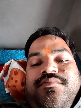 desiyouth94 online show from 11/01/25, 07:43