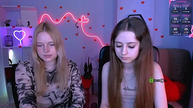 rebecca smile online show from 03/27/26, 01:33