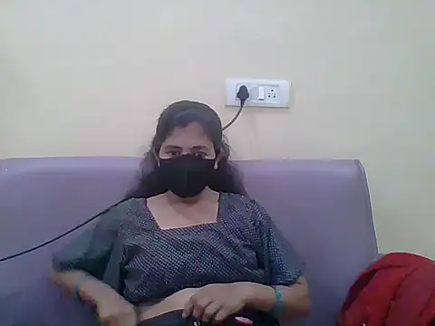 Snapshot of NORA_ chatting on 12/15/25, 05:44 NORA online show from 12/15/25, 05:44