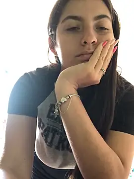 Snapshot of larj021bb chatting on 11/09/25, 01:31 larj021bb online show from 11/09/25, 01:31