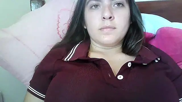 Snapshot of larj021bb chatting on 11/25/25, 05:02 larj021bb online show from 11/25/25, 05:02