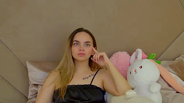 AnitaVenture online show from 11/09/25, 04:11