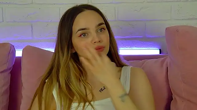 AnitaVenture online show from 03/01/26, 06:15