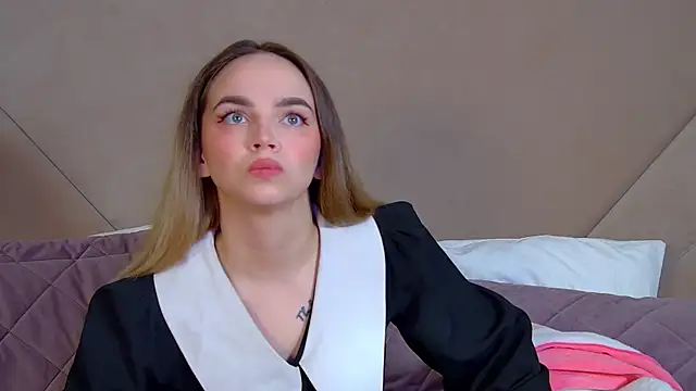 AnitaVenture online show from 04/03/26, 04:21