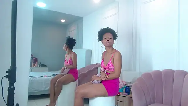 ChantalGarner online show from 02/19/26, 01:07