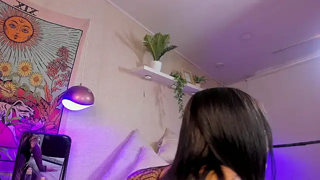 Violeta dh online show from 10/10/25, 12:15