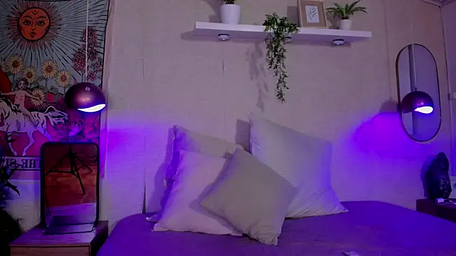 Violeta dh online show from 10/14/25, 11:55