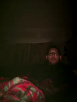 ThrowedWorldWide online show from 12/15/25, 10:19