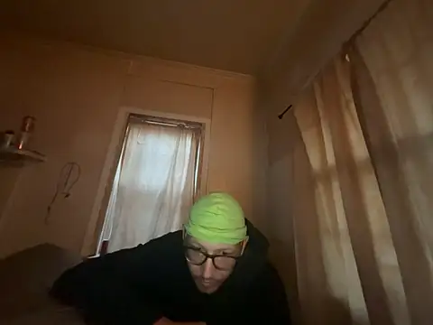 ThrowedWorldWide online show from 12/16/25, 12:32