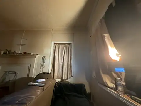 ThrowedWorldWide online show from 12/20/25, 04:08