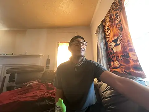 ThrowedWorldWide online show from 03/04/26, 04:13