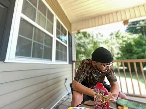 ThrowedWorldWide online show from 04/14/26, 07:09