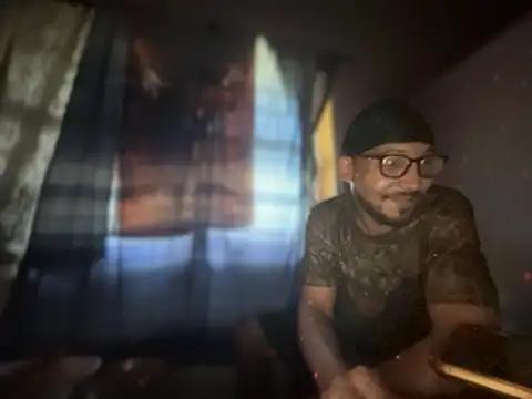 ThrowedWorldWide online show from 05/11/26, 11:38