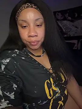 NeliaHexxen online show from 02/02/26, 07:51