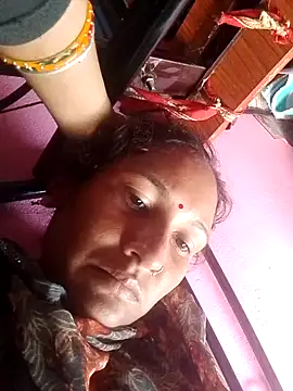 Snapshot of Tona8080 chatting on 10/08/25, 05:27 Tona8080 online show from 10/08/25, 05:27