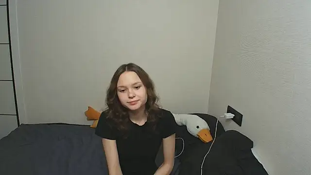 CandyPiggy online show from 10/16/25, 08:54
