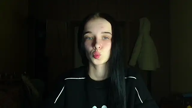 Emilia Light online show from 01/09/26, 02:53