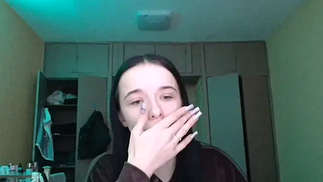 Emilia Light online show from 03/11/26, 06:30